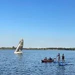 Floating 44 In - Boot 2 Casa de Férias *
