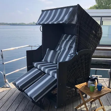 Floating 44 In - Boot 2 *
