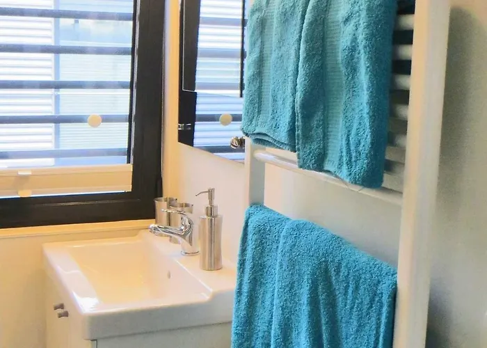 Floating 44 In - Boot 2