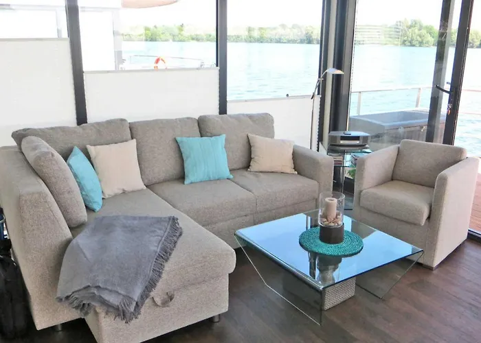 Floating 44 In - Boot 2 Casa vacanze